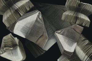 Drukowanie na papierze czerpanym – metoda odbudowywania tradycji